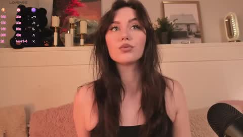 Snapshot of una_medisson chatting on 16, 5, 2026 Una online show from 16, 5, 2026