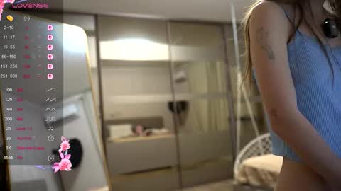 unarks online show from 11, 11, 2025