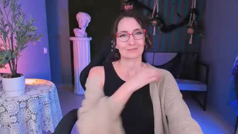 UnaTera online show from 27, 10, 2025