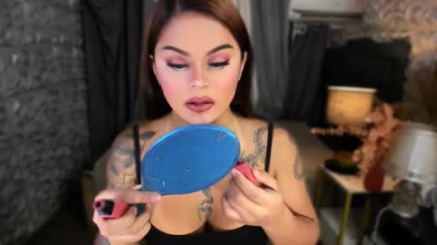 Lady tan online show from 19, 2, 2025