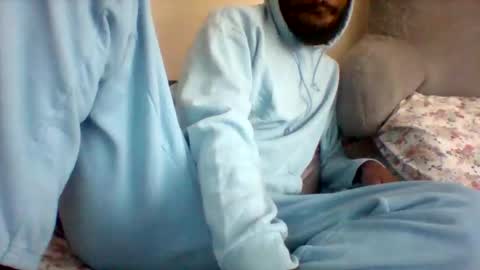 uncircumcise30 online show from 25, 5, 2026