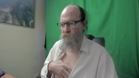 Uncle Hottie online show from 19, 3, 2026