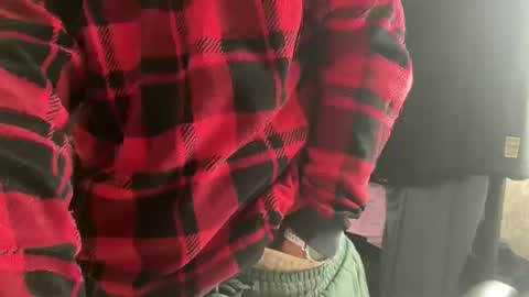 Snapshot of uncutbeard129840 chatting on 3, 11, 2025 uncutbeard129840 online show from 3, 11, 2025