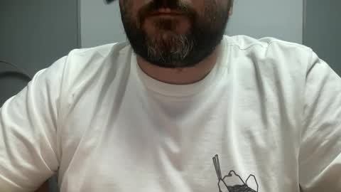 Snapshot of uncutdude321 chatting on 23, 9, 2025 uncutdude321 online show from 23, 9, 2025