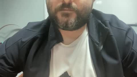 Snapshot of uncutdude321 chatting on 29, 9, 2025 uncutdude321 online show from 29, 9, 2025