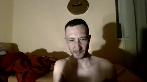 Snapshot of underguy19 chatting on 27, 4, 2026 underguy19 online show from 27, 4, 2026