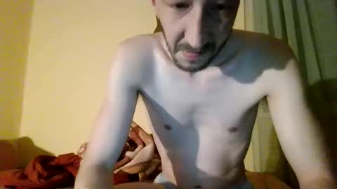 Snapshot of underguy19 chatting on 6, 5, 2026 underguy19 online show from 6, 5, 2026