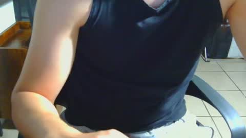 Snapshot of undressme_ chatting on 15, 7, 2026 UndressMe online show from 15, 7, 2026