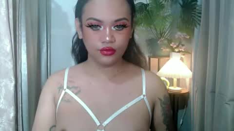 Snapshot of unforgettable_sin chatting on 6, 10, 2025 Bella Shamara Odett online show from 6, 10, 2025