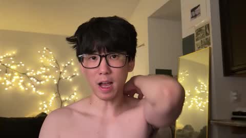 Snapshot of unhingedwang chatting on 21, 12, 2025 wang online show from 21, 12, 2025