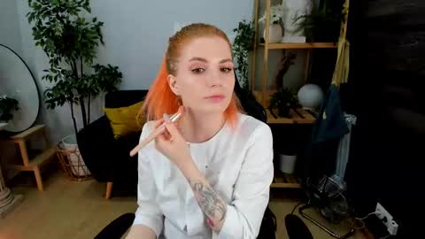 Call me Mira  thumbs up its make me happy online show from 9, 2, 2025