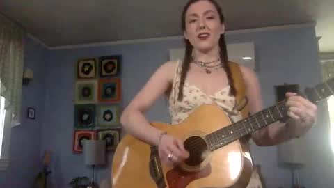 Snapshot of unicornfairy55 chatting on 12, 3, 2026 Lola Moonstone online show from 12, 3, 2026