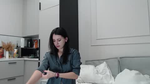 Snapshot of uninvited_raccoon chatting on 16, 10, 2025 uninvited_raccoon online show from 16, 10, 2025