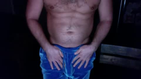 Snapshot of universalstudihoes chatting on 14, 12, 2024 universalstudihoes online show from 14, 12, 2024