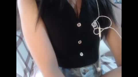 Snapshot of unlimitedloving chatting on 4, 1, 2025 unlimitedloving online show from 4, 1, 2025