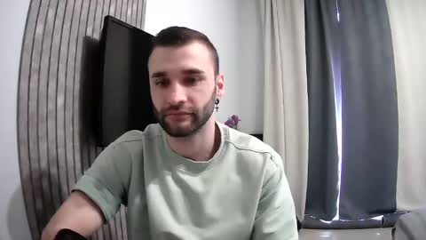 Snapshot of unnknow2024 chatting on 26, 2, 2025 SlavaVibes online show from 26, 2, 2025