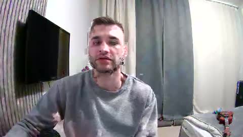 Snapshot of unnknow2024 chatting on 10, 3, 2025 SlavaVibes online show from 10, 3, 2025