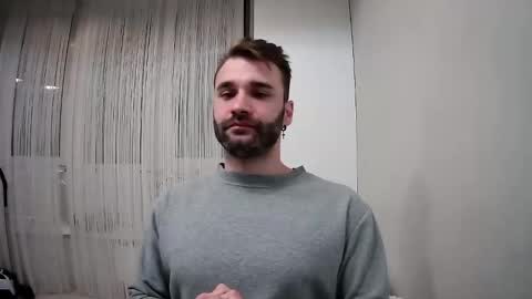 Snapshot of unnknow2024 chatting on 29, 9, 2025 SlavaVibes online show from 29, 9, 2025