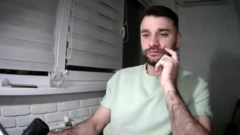 Snapshot of unnknow2024 chatting on 3, 4, 2026 SlavaVibes online show from 3, 4, 2026