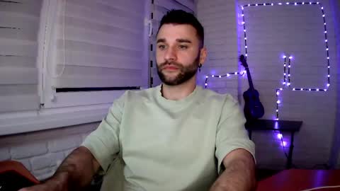 Snapshot of unnknow2024 chatting on 1, 5, 2026 SlavaVibes online show from 1, 5, 2026