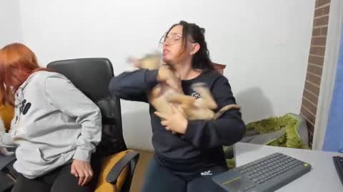 Kary and jhoa online show from 7, 3, 2025