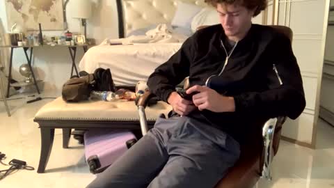 Stepbro online show from 7, 2, 2025