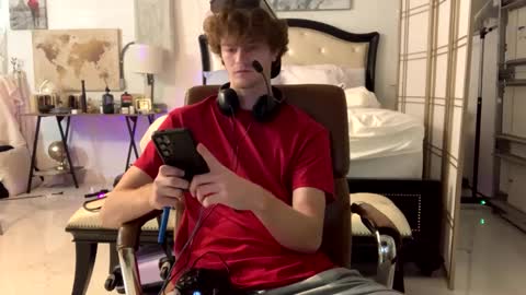 Stepbro online show from 7, 2, 2025