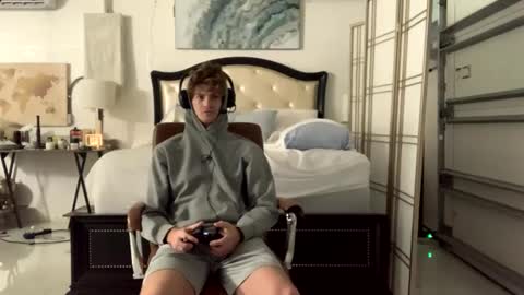 Stepbro online show from 8, 2, 2025