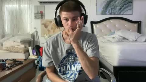 Stepbro online show from 17, 2, 2025