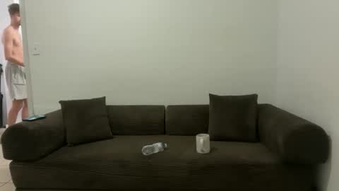 Snapshot of unverifiedbwc chatting on 27, 4, 2026 Stepbro online show from 27, 4, 2026