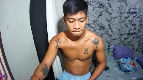 Snapshot of ur_asianpinoy chatting on 12, 11, 2025 ur_asianpinoy online show from 12, 11, 2025