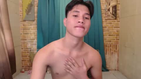 Snapshot of ur_boy_mark chatting on 15, 10, 2025 ur_boy_mark online show from 15, 10, 2025