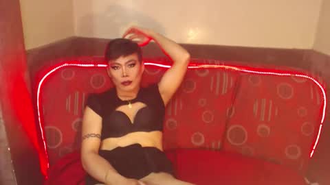Snapshot of ur_dominatrix chatting on 9, 3, 2026 MISS ANNA online show from 9, 3, 2026