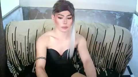 Snapshot of ur_dominatrix chatting on 3, 4, 2026 MISS ANNA online show from 3, 4, 2026