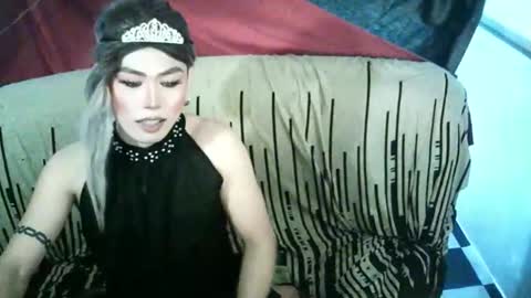 Snapshot of ur_dominatrix chatting on 18, 4, 2026 MISS ANNA online show from 18, 4, 2026