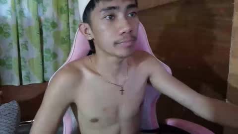 Snapshot of ur_fuckerboy chatting on 19, 5, 2026 choso online show from 19, 5, 2026
