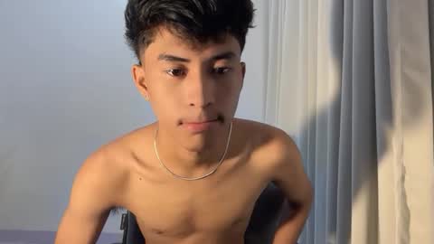 ur_fuckerbttm online show from 29, 11, 2025