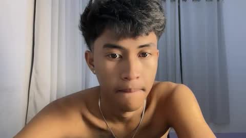 ur_fuckerbttm online show from 30, 11, 2025