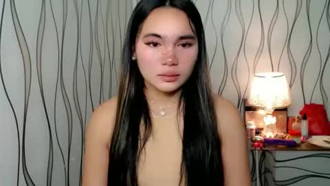 QUEENSY online show from 8, 11, 2025