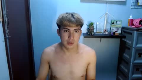 Snapshot of ur_jayqutee chatting on 24, 2, 2025 Ur jayqutee online show from 24, 2, 2025