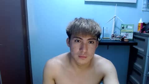 Snapshot of ur_jayqutee chatting on 1, 3, 2025 Ur jayqutee online show from 1, 3, 2025