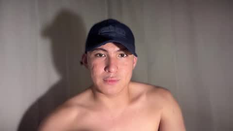 Snapshot of ur_jayqutee chatting on 17, 11, 2025 Ur jayqutee online show from 17, 11, 2025