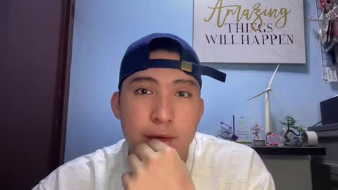 Snapshot of ur_jayqutee chatting on 17, 12, 2025 Ur jayqutee online show from 17, 12, 2025