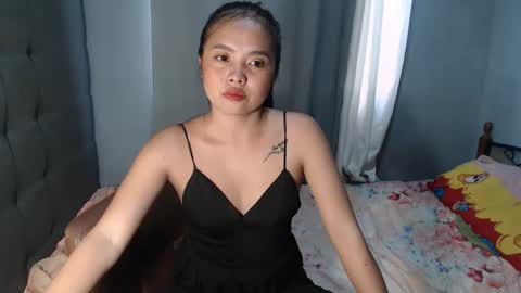 Snapshot of ur_myangel02 chatting on 4, 2, 2025 angel online show from 4, 2, 2025