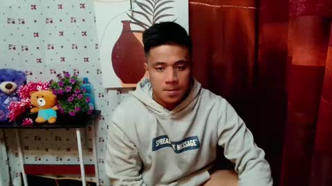 Snapshot of ur_pinoydave chatting on 6, 1, 2025 Dave online show from 6, 1, 2025