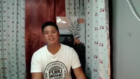 Snapshot of ur_pinoydave chatting on 9, 2, 2025 Dave online show from 9, 2, 2025