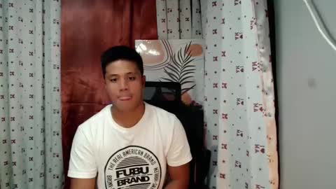 Snapshot of ur_pinoydave chatting on 9, 2, 2025 Dave online show from 9, 2, 2025