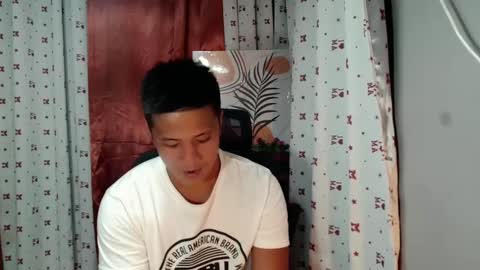 Snapshot of ur_pinoydave chatting on 11, 2, 2025 Dave online show from 11, 2, 2025