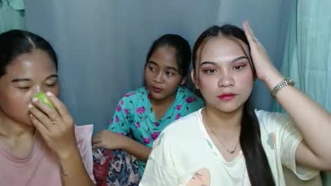 Snapshot of ur_prettymitch chatting on 30, 9, 2025 ur_prettymitch online show from 30, 9, 2025