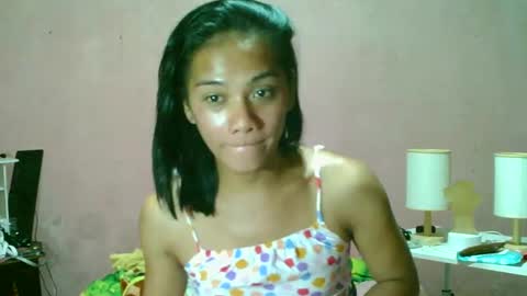 Snapshot of ur_sexybabe_ehra chatting on 5, 3, 2025 ur_sexybabe_ehra online show from 5, 3, 2025